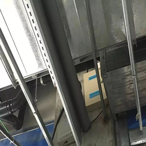 電動(dòng)擋煙垂壁是什么(圖1) 電動(dòng)擋煙垂壁實(shí)例.jpg