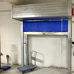 防火卷簾門設(shè)置場所及要求(圖1) 防火卷簾門展示.jpg